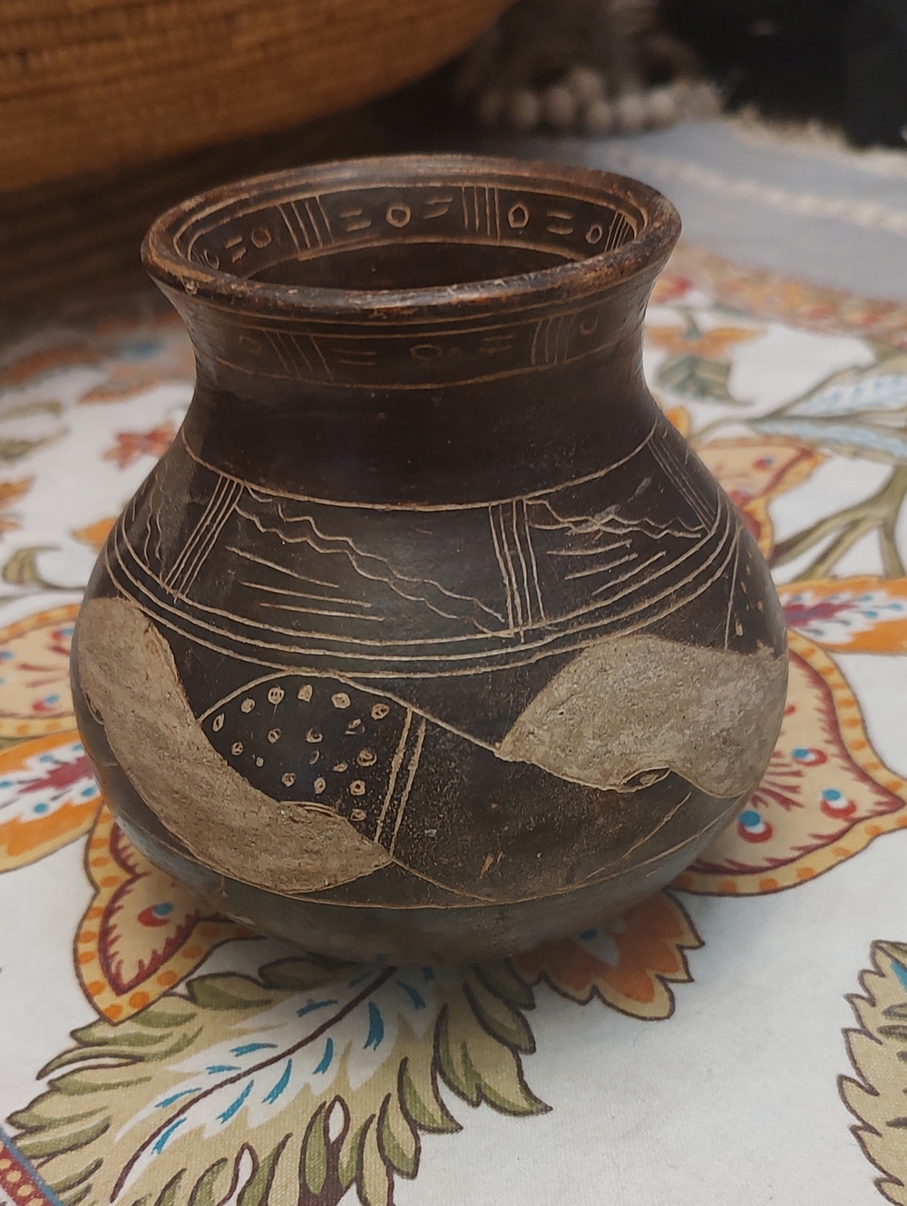 Vintage Handcrafted Amazonian Brown Ceramic Decorative Vase - Rustic  Folk Art